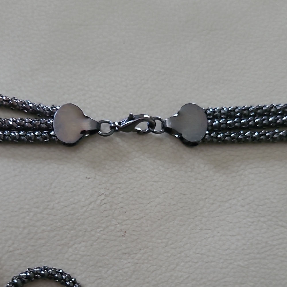 Dynamite Necklace - Picture 3 of 8